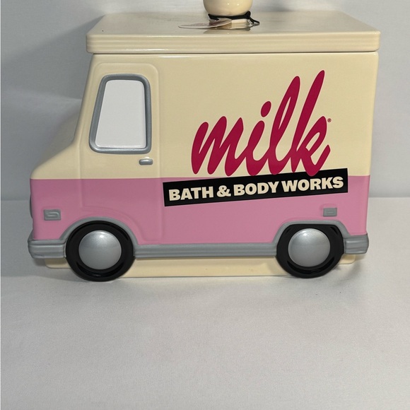 Bath & Body Works Pink and Cream Milk Truck Container/Cookie Jar - Picture 7 of 7
